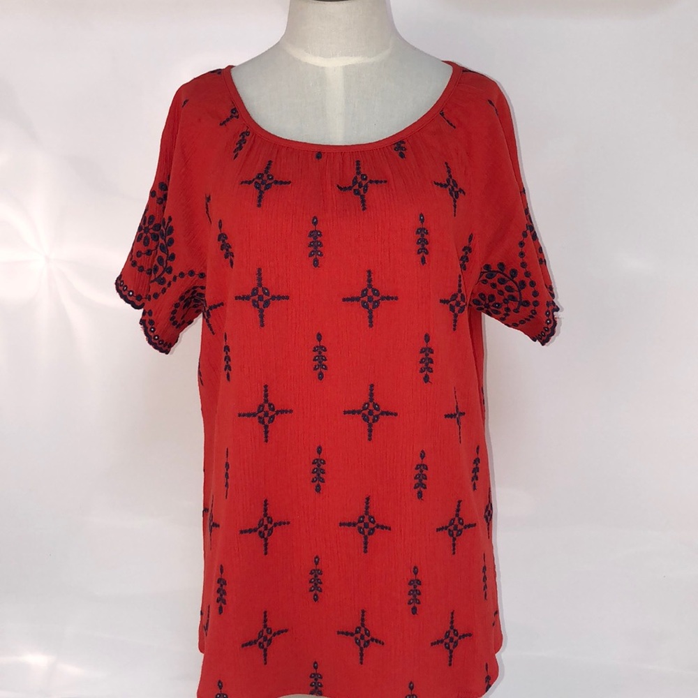 Red and Navy top